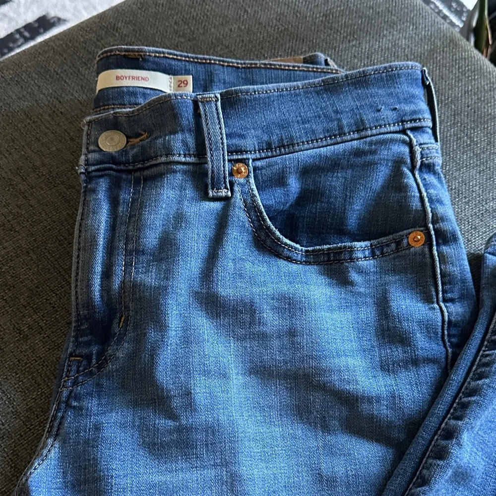 Levi's Women's Boyfriend Jeans in Blue - Picture 5 of 7